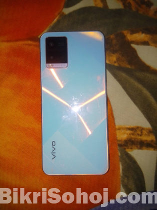Vivo y21